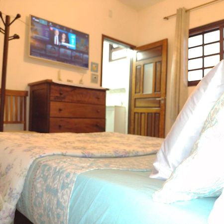 Apartamentos De Ferias Por Temporada Martim De Sa Карагуататуба Стая снимка